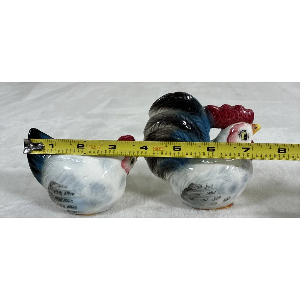 Vintage Japan Kitschy anthropomorphic Wht/Blue Rooster/Hen Salt & Pepper Set